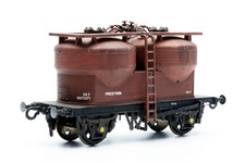 Dapol C043 20ton Twin Silo